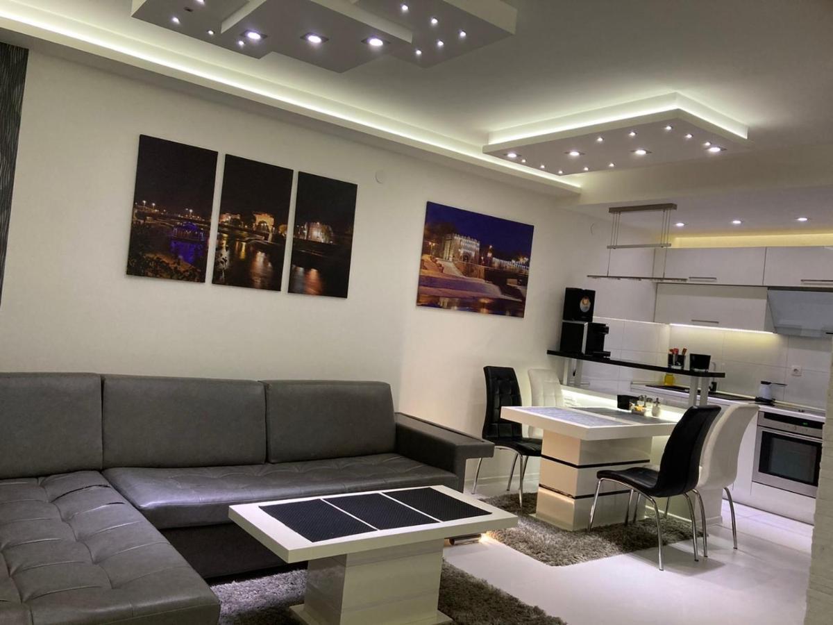 Grey Apartment Ni Εξωτερικό φωτογραφία