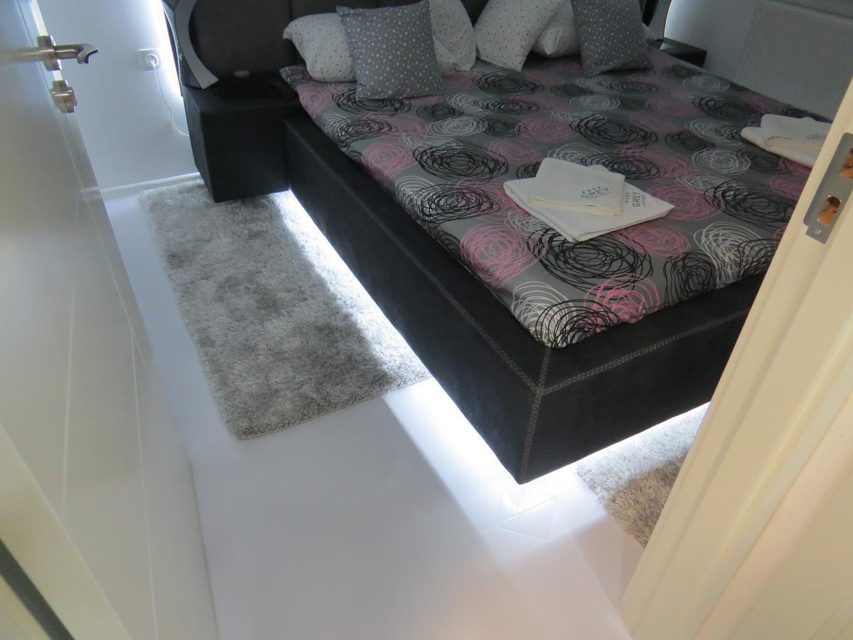 Grey Apartment Ni Εξωτερικό φωτογραφία