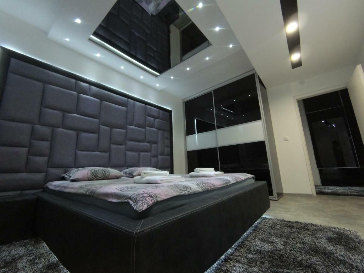 Grey Apartment Ni Εξωτερικό φωτογραφία