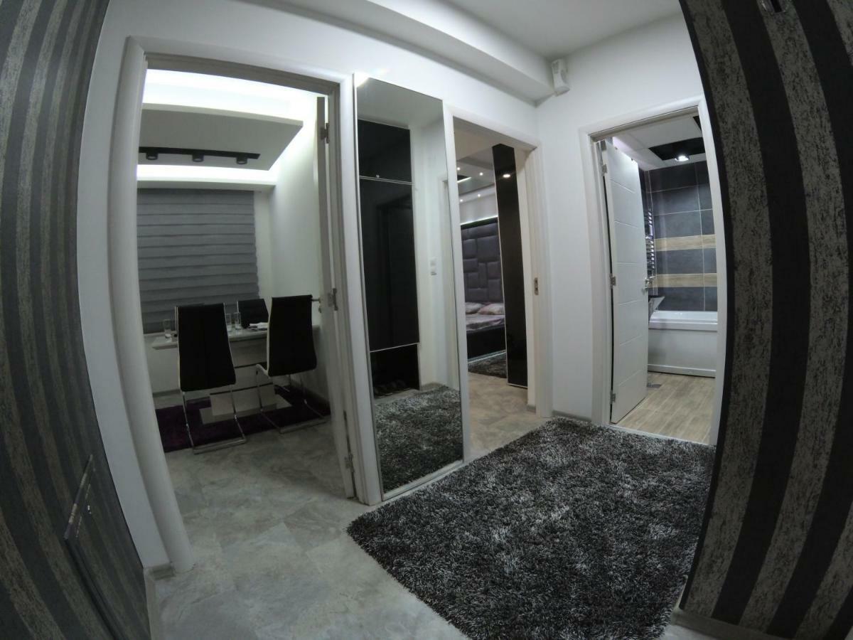 Grey Apartment Ni Εξωτερικό φωτογραφία
