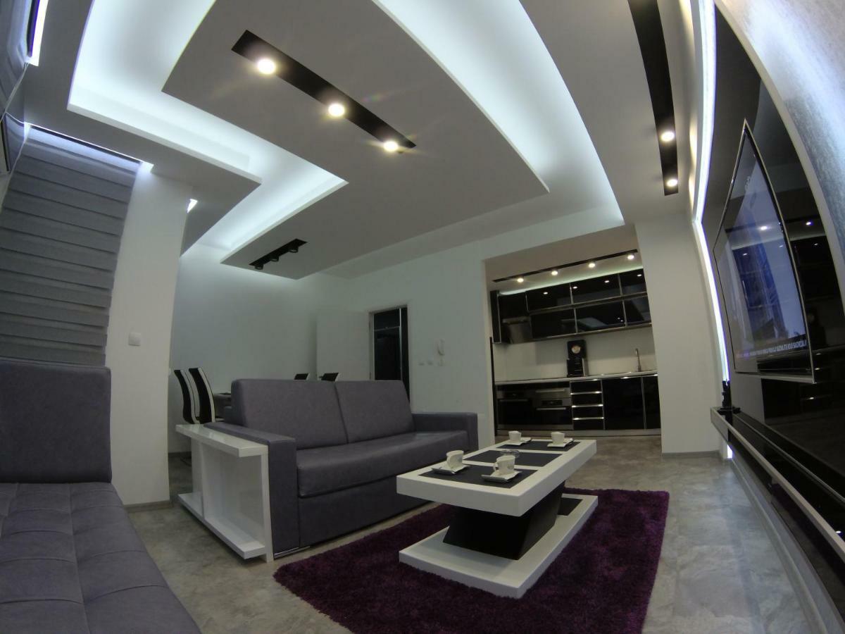 Grey Apartment Ni Εξωτερικό φωτογραφία